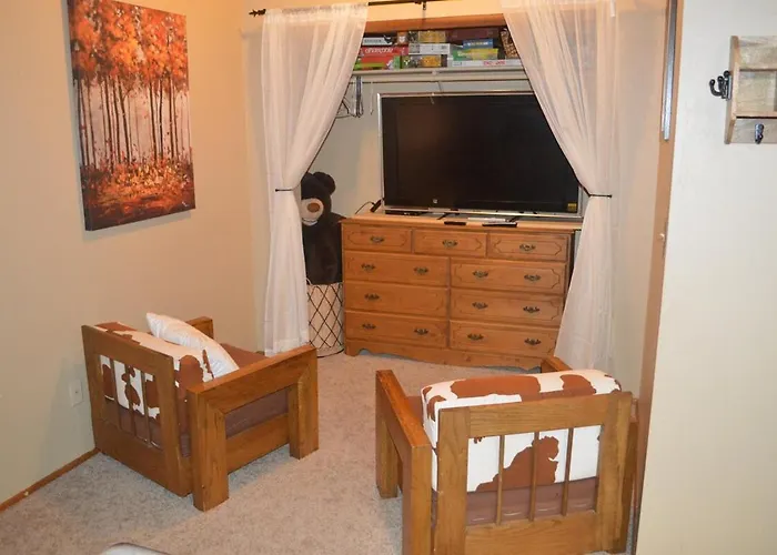 Incredible Whispering Pines Escape Dom wakacyjny